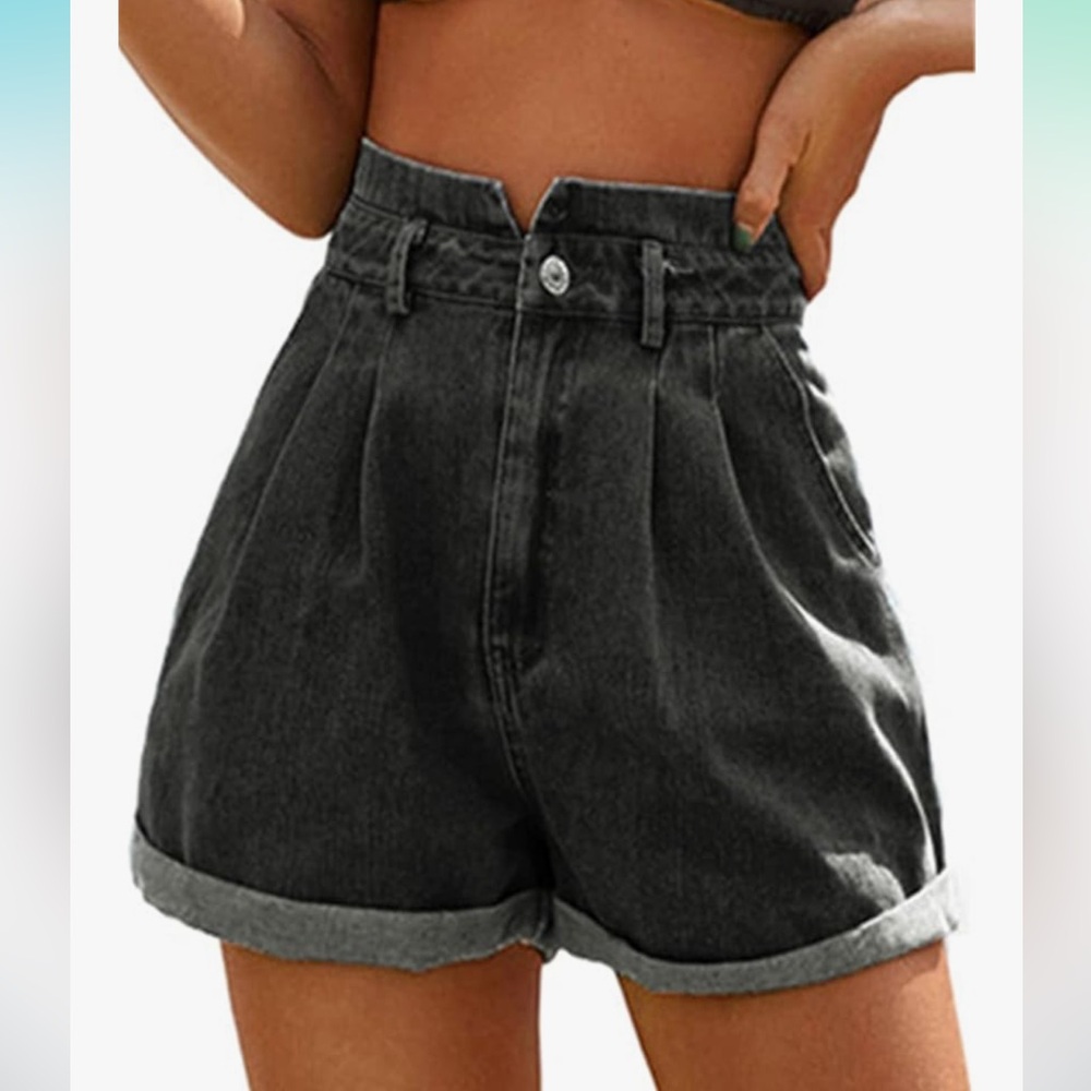 Black Denim Pleated High Waisted Stretch Womens Shorts XL NWT